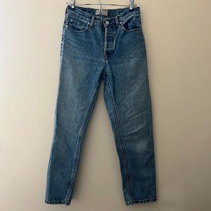 High Rise Cheeky Straight Jean
